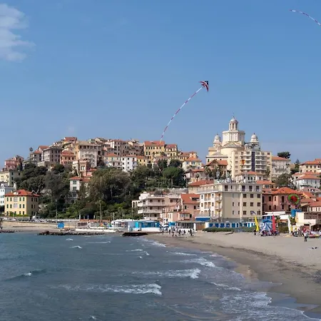 Sunrise Seaview - Happy Apartamento Porto Maurizio